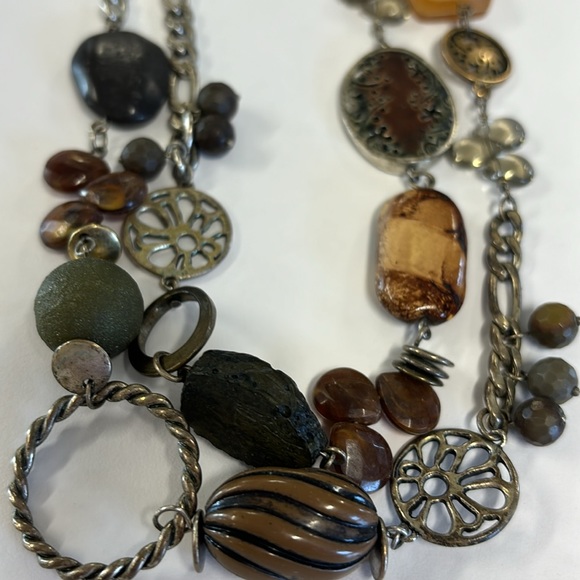 Chicos Neutral Colored Necklace - Picture 3 of 6